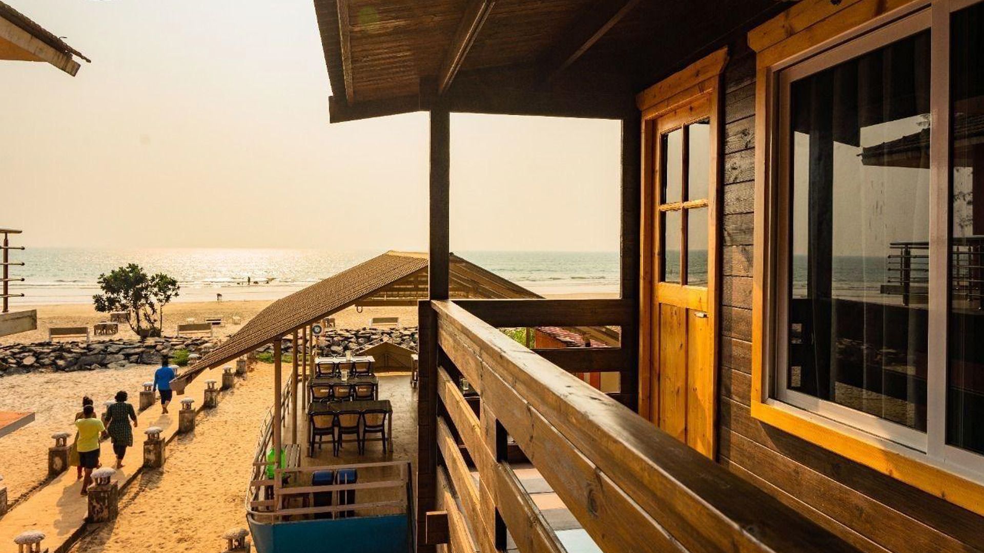 Rustic wooden cottage facing Murdeshwar beach Karnataka